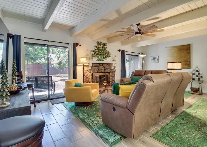 Great For Families! Pinetop Sanctuary W/ Patio Holiday home Indian Pine