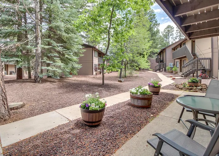 Great For Families! Pinetop Sanctuary W/ Patio Holiday home *